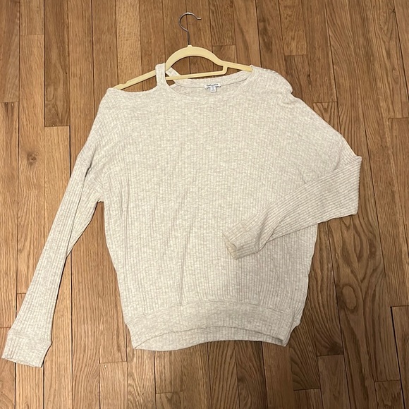 SPLENDID sweater - Picture 1 of 2